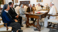 Religiosos da América Latina com o Papa no Vaticano: é preciso ser Igreja em saída