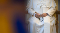 Papa: implorar piedade e não se acusar mutuamente nos conflitos