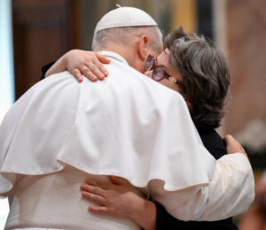 Leão XIV: reconhecer Cristo nos mais vulneráveis nos faz crescer como sociedade